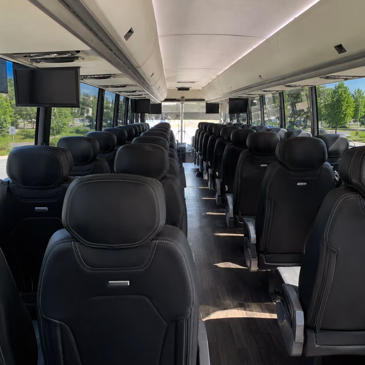 get a charter bus to salt lake city international airport from pocatello