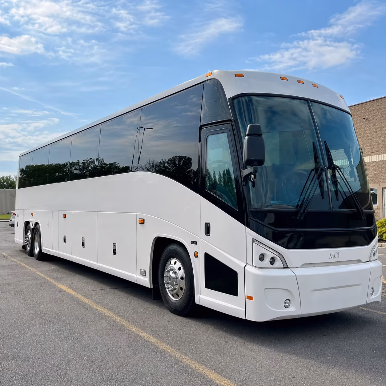 how the distance and duration of your trip affect charter bus rates in pocatello